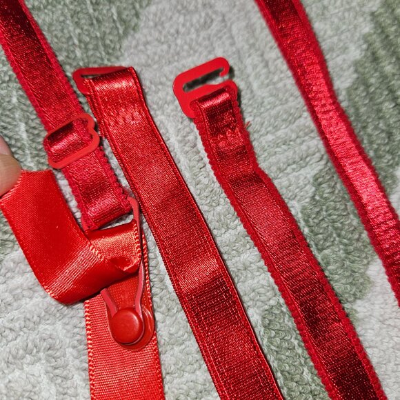 NWT Magnificent Queen J. Valentine SMALL LAST - Picture 15 of 16